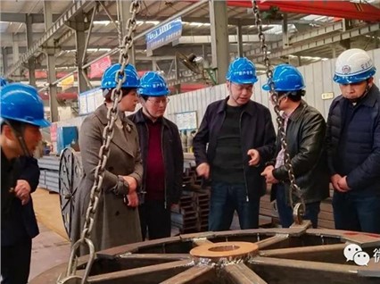 湘潭市副市长刘永珍一行对【湘潭恒欣】进行安全专项检查
