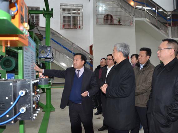 2012年1月30日省经信委主任谢超英一行