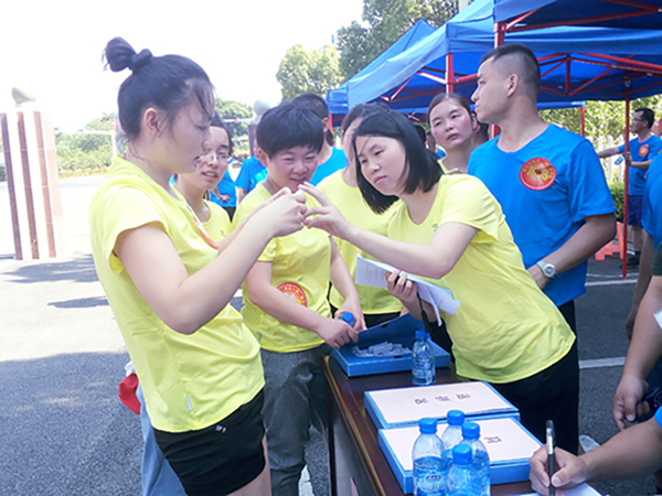 【湘潭恒欣】党支部开展“两学一做”活动