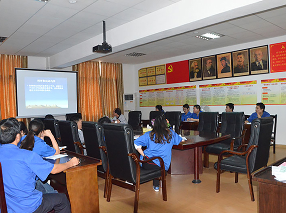 我公司举行“标准化良好行为企业”专业培训